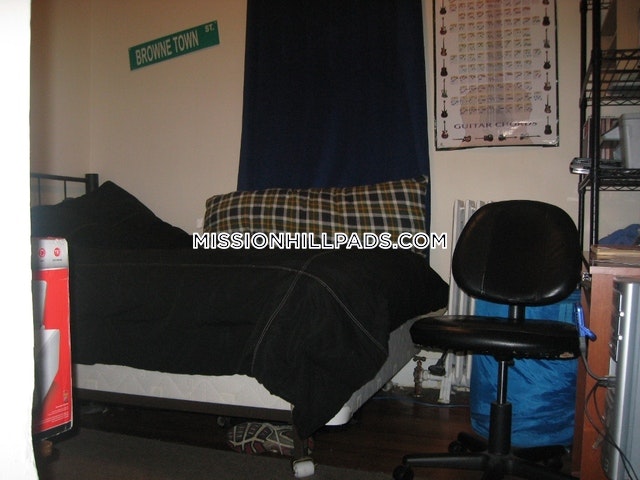 34 Darling St, Mission Hill