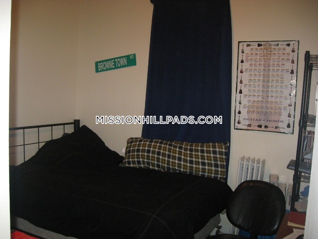 34 Darling St, Mission Hill