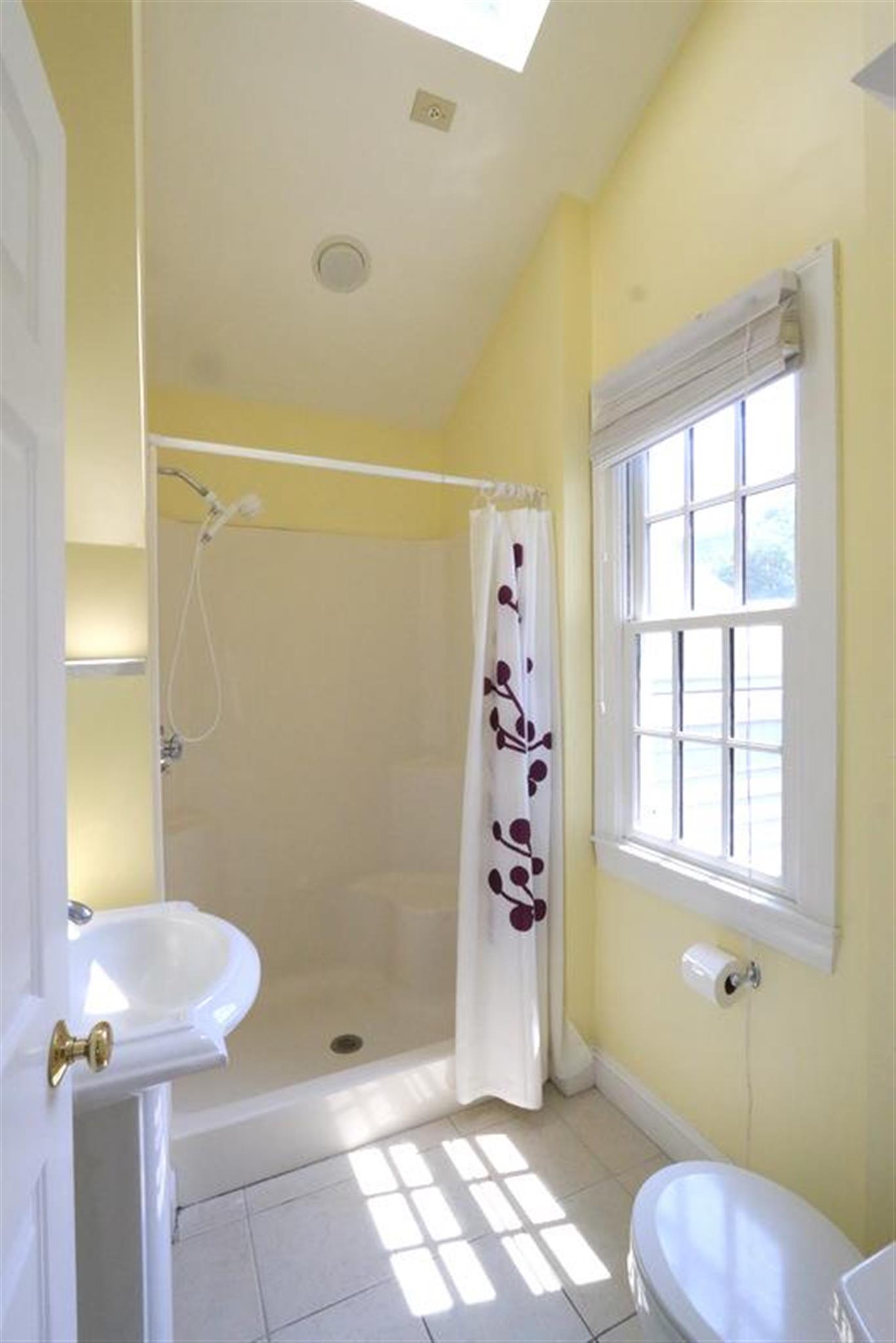 86 Winter St, East Cambridge