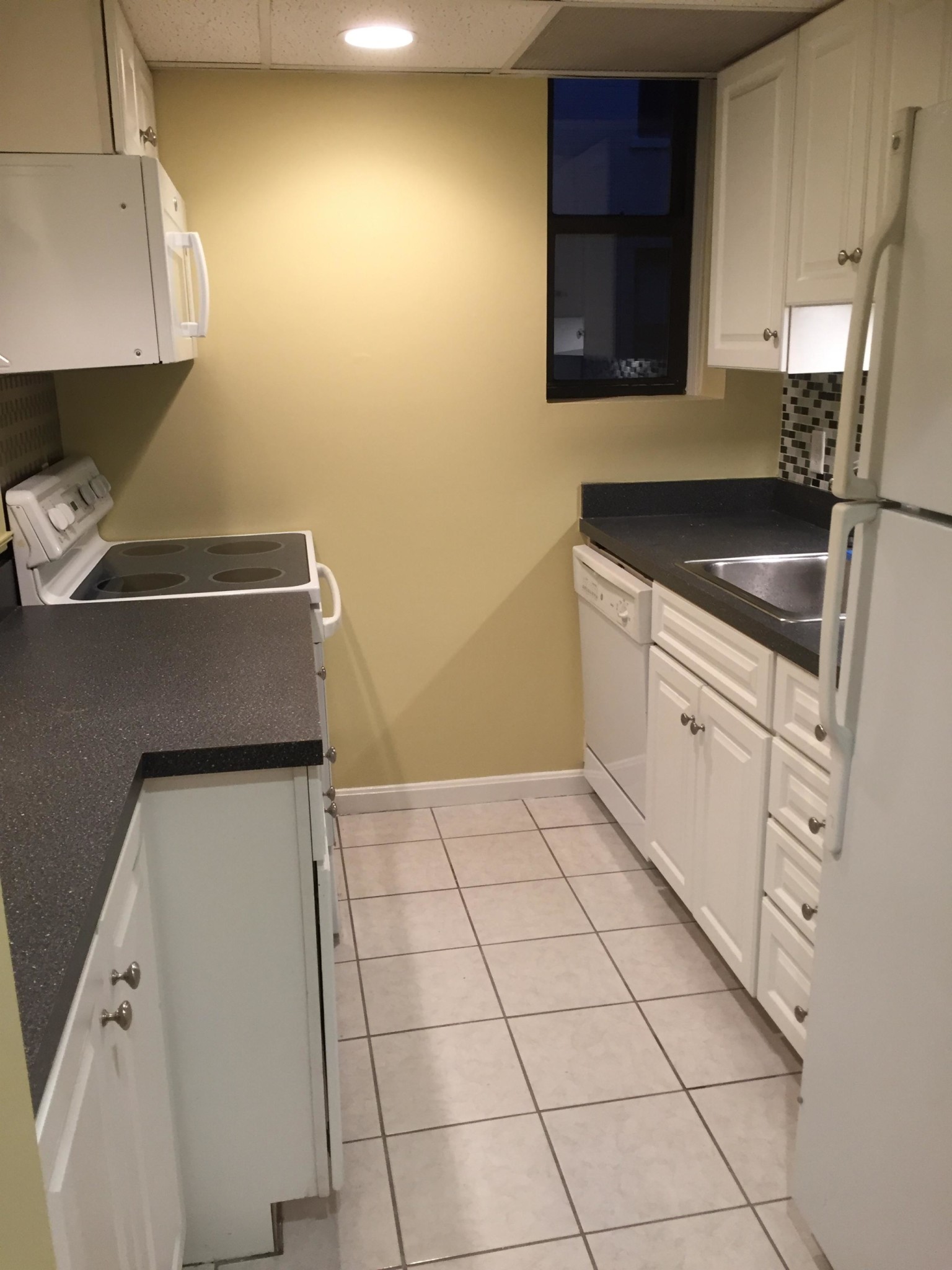 466 Commonwealth Ave, Fenway