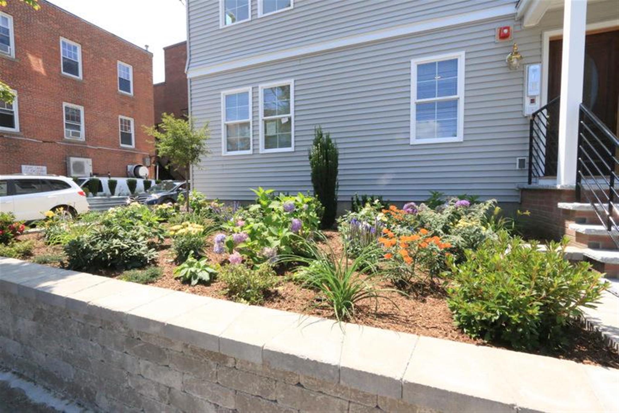 220 Massachusetts Ave, Arlington