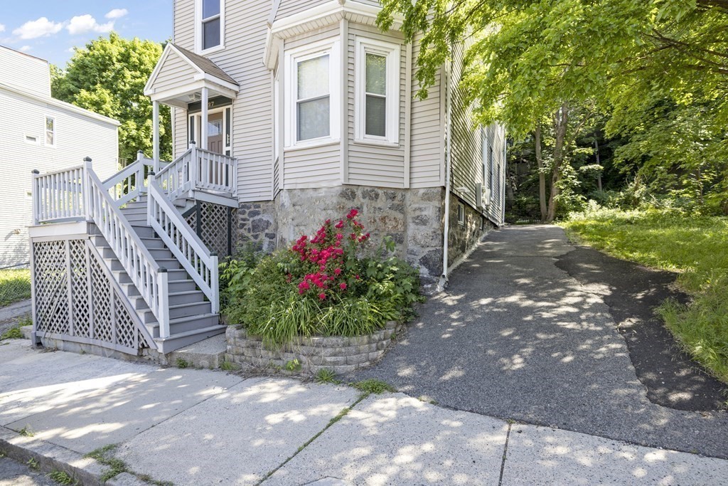 127 Marcella St, Roxbury