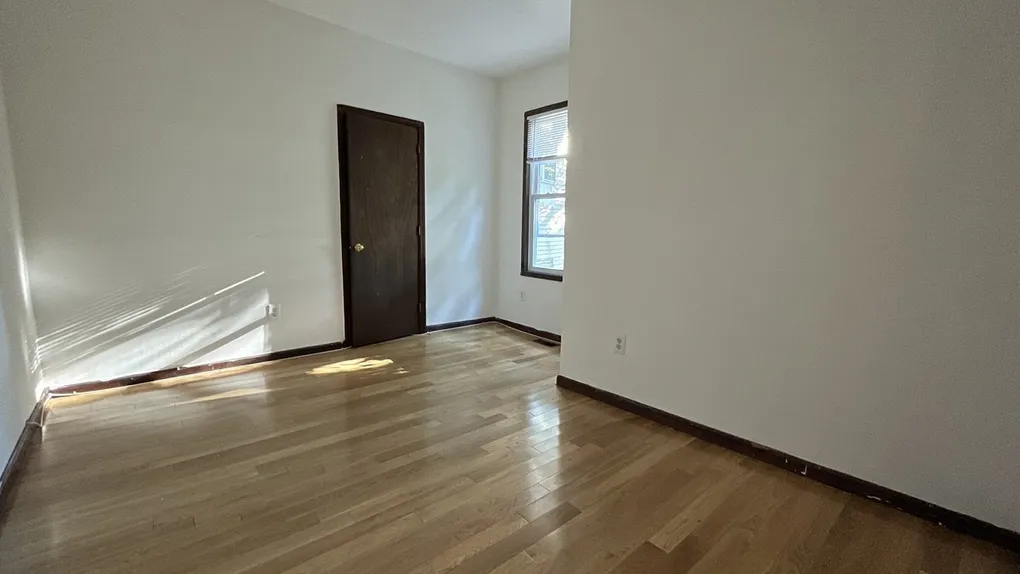 89 Sheridan St, Jamaica Plain