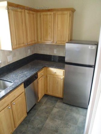 134 Saint Marys St, Fenway