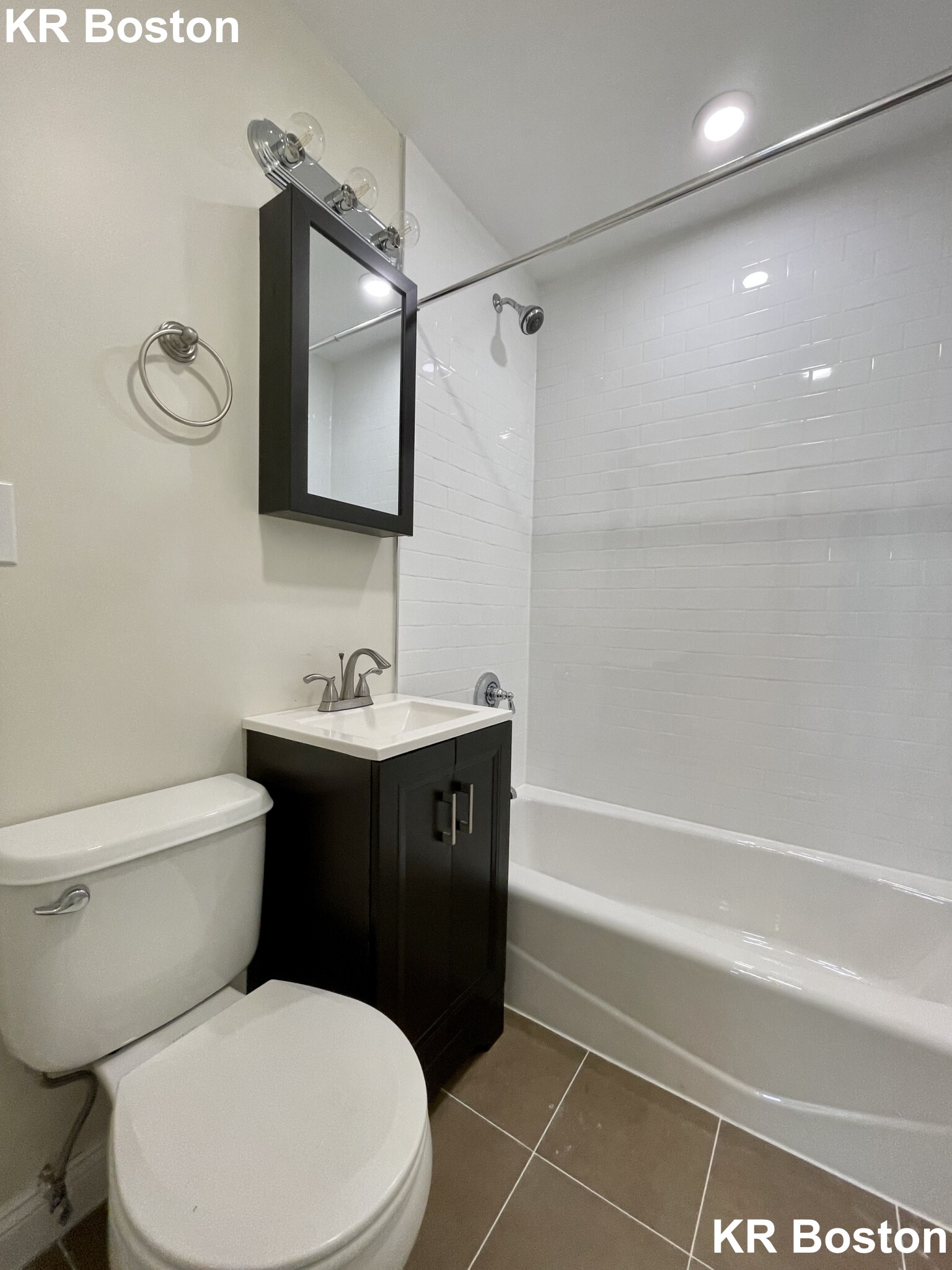 1283 Commonwealth Ave,, Brighton