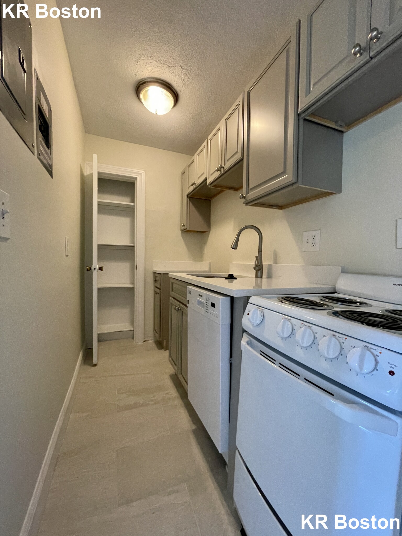 1283 Commonwealth Ave, Brighton