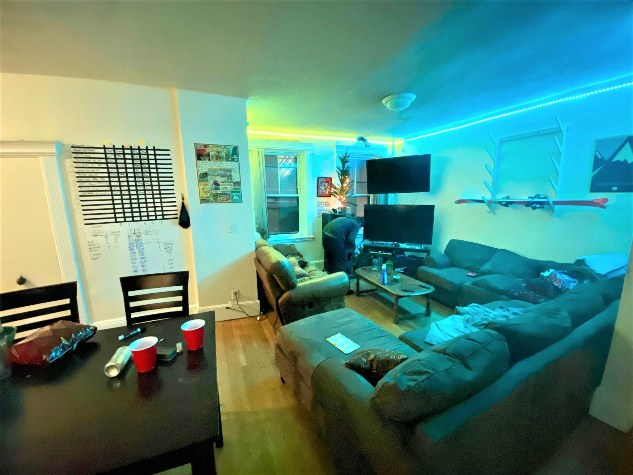 447 Park Dr, Mission Hill