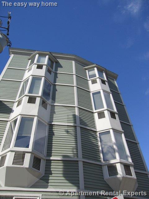 12 Mt Auburn, Harvard Square