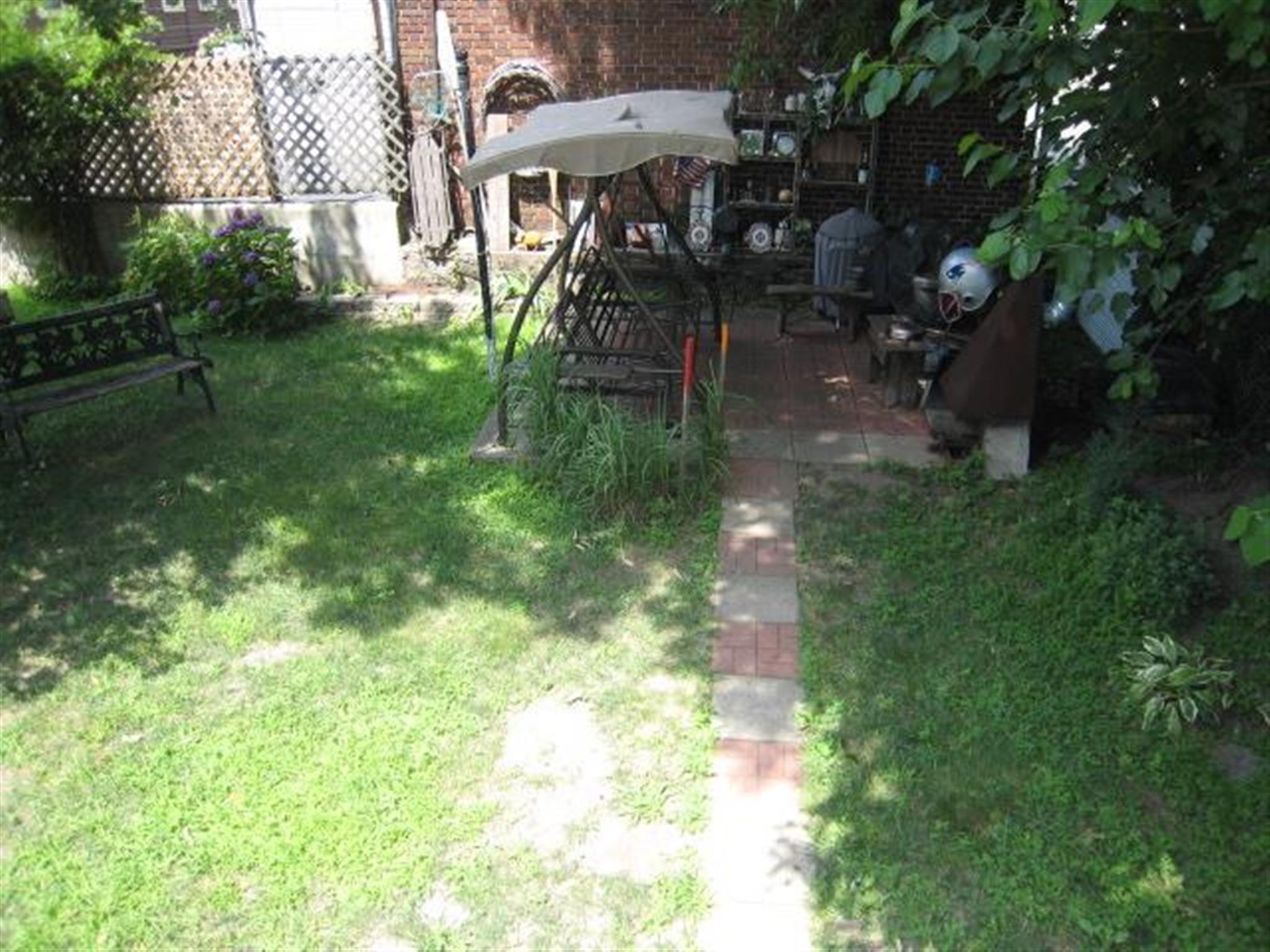 82 Wheatland St, Somerville