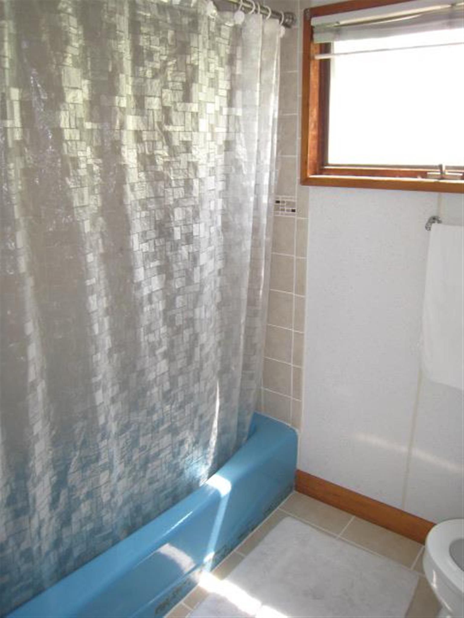 82 Wheatland St, Somerville