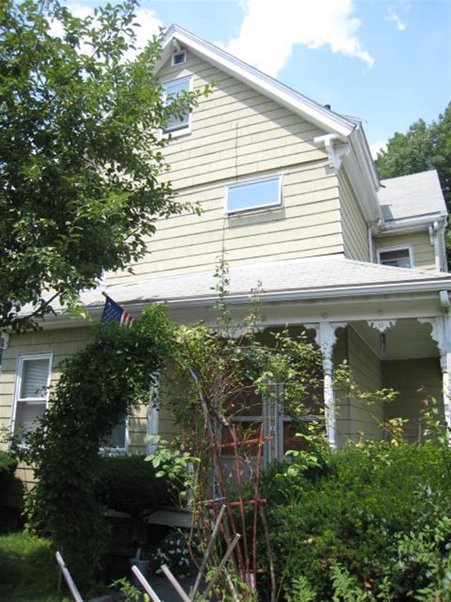 82 Wheatland St, Somerville