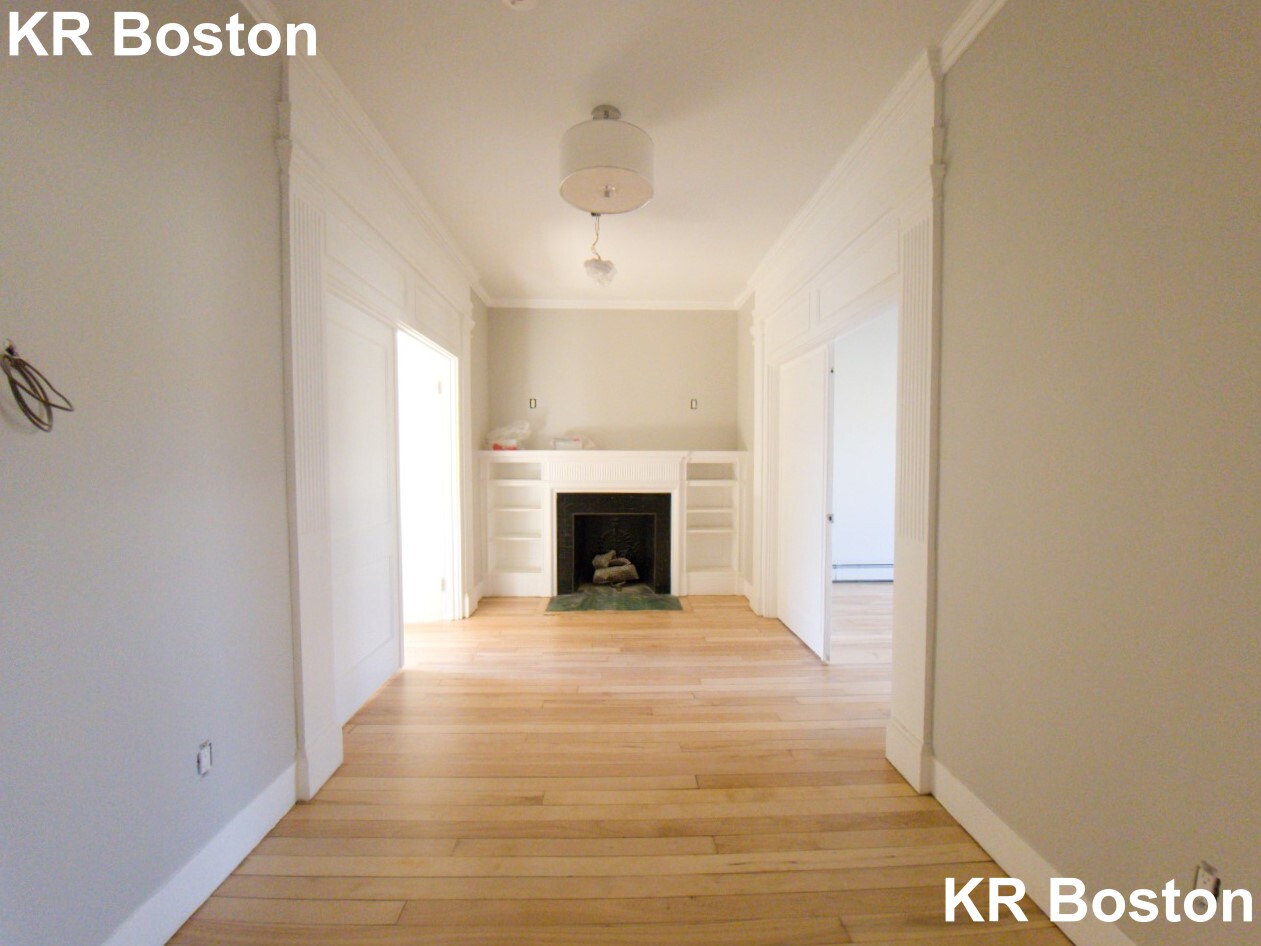 1284 Commonwealth Ave, Allston