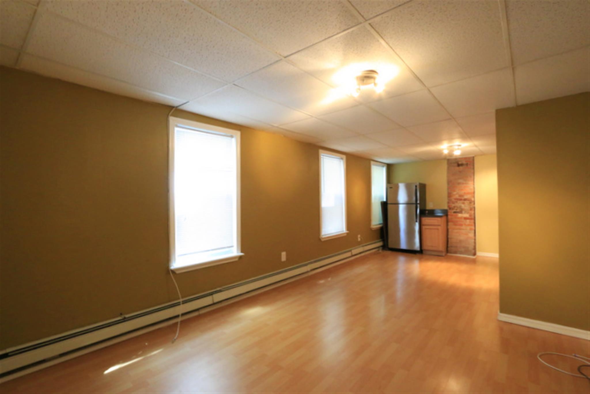 228 Western Ave, Cambridgeport