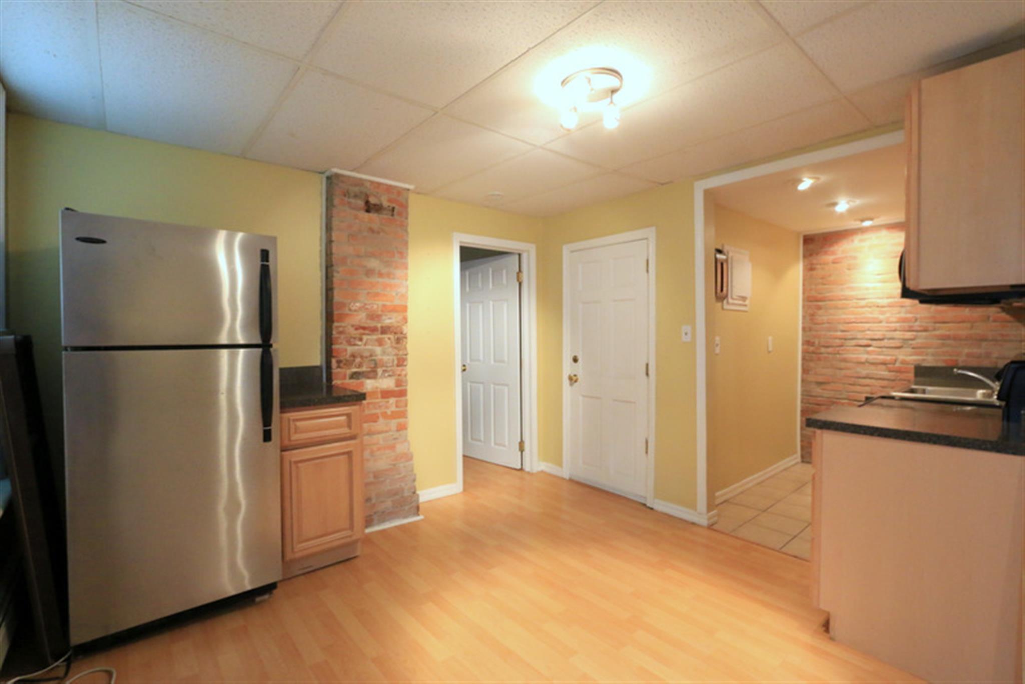 228 Western Ave, Cambridgeport