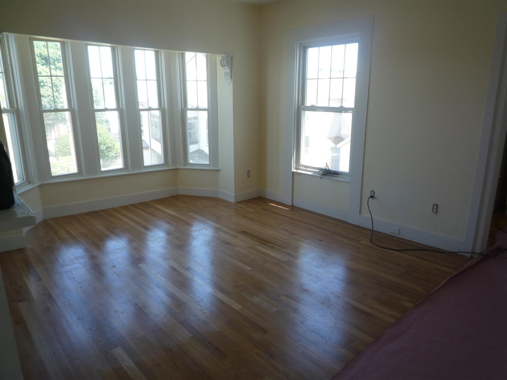 14 Rockland Pl, Malden