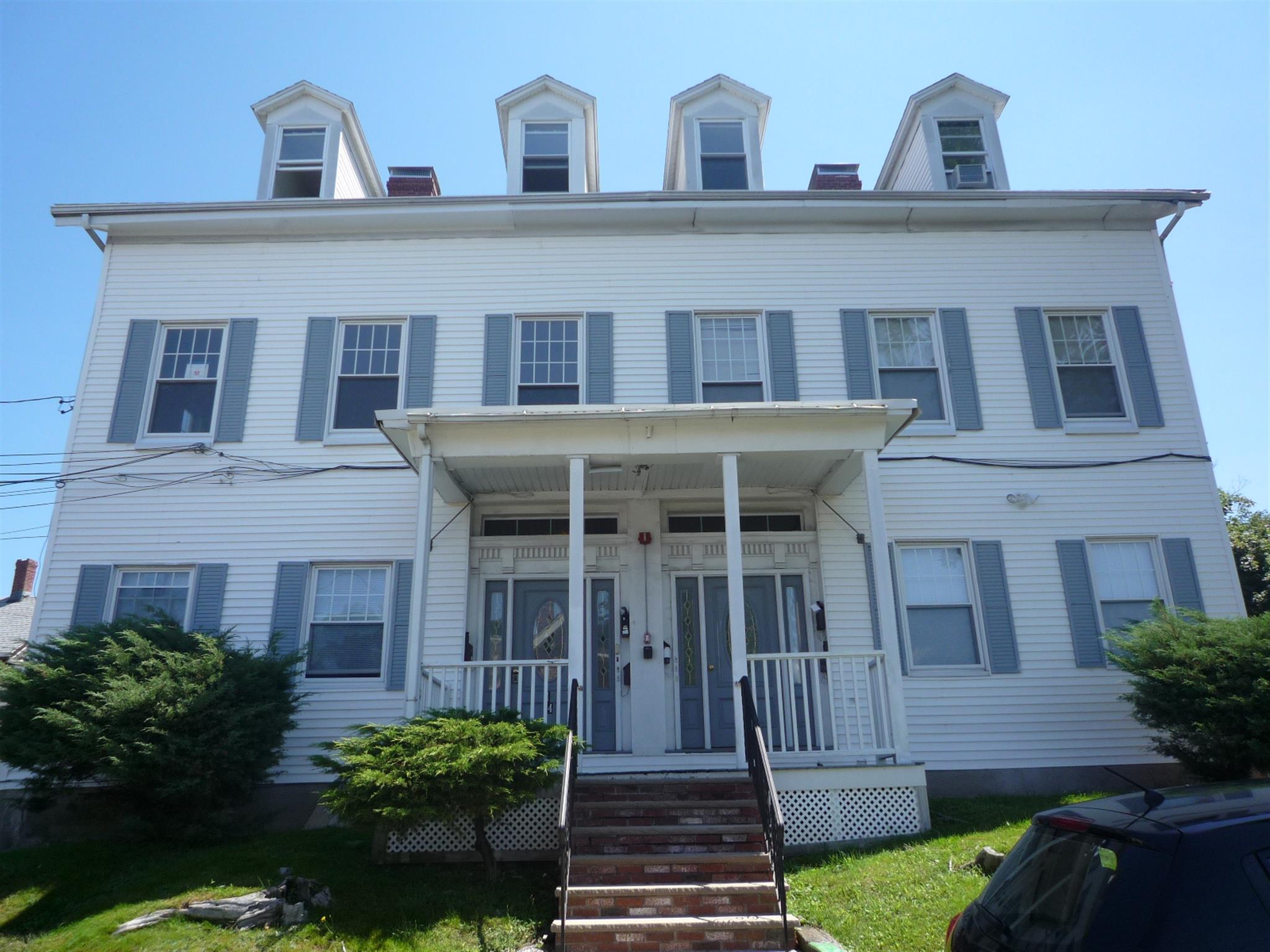 14 Rockland, Malden