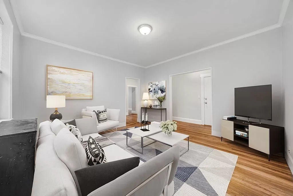 48 Clark Ave, Chelsea