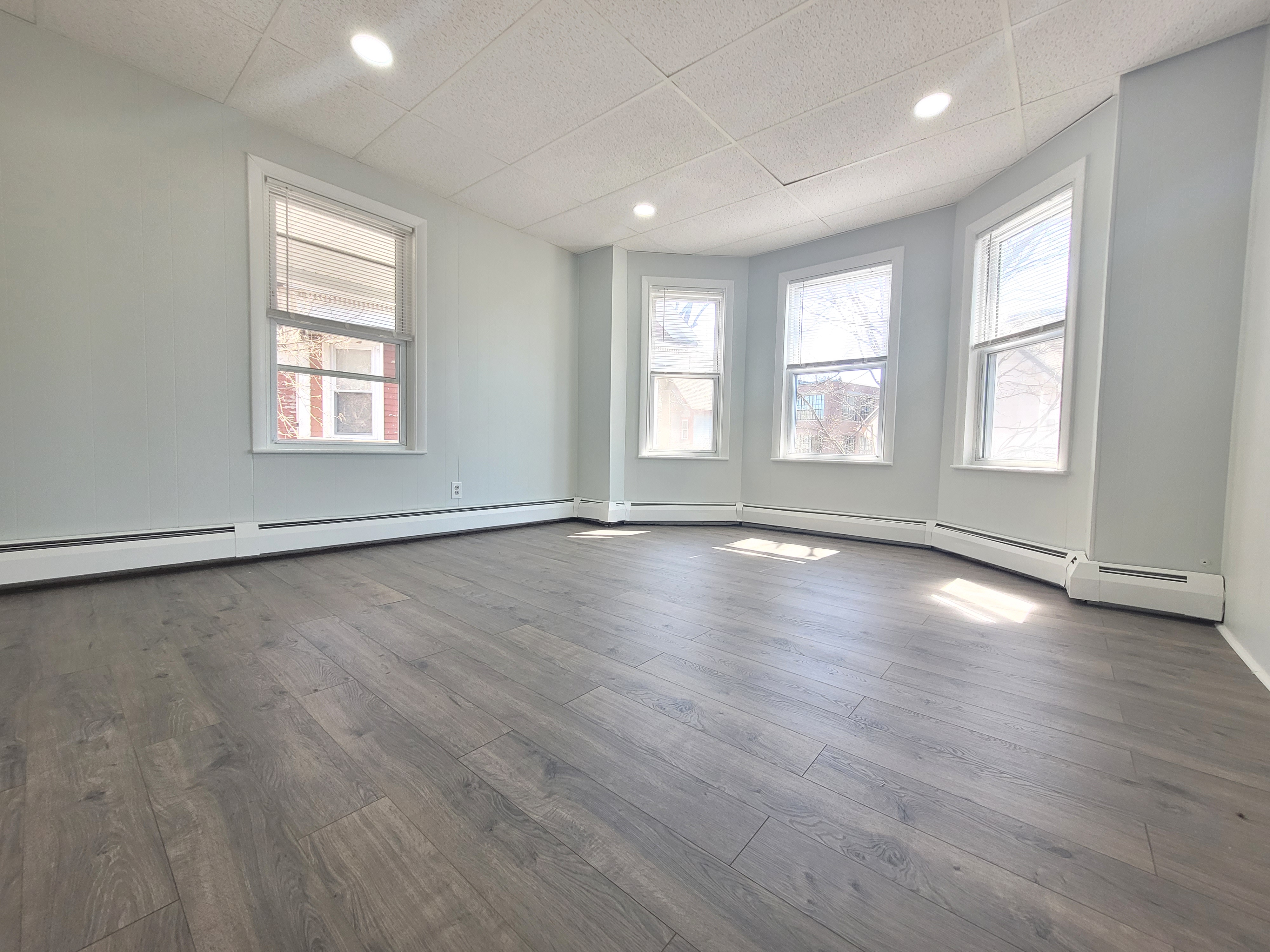 47 Creighton St, Jamaica Plain