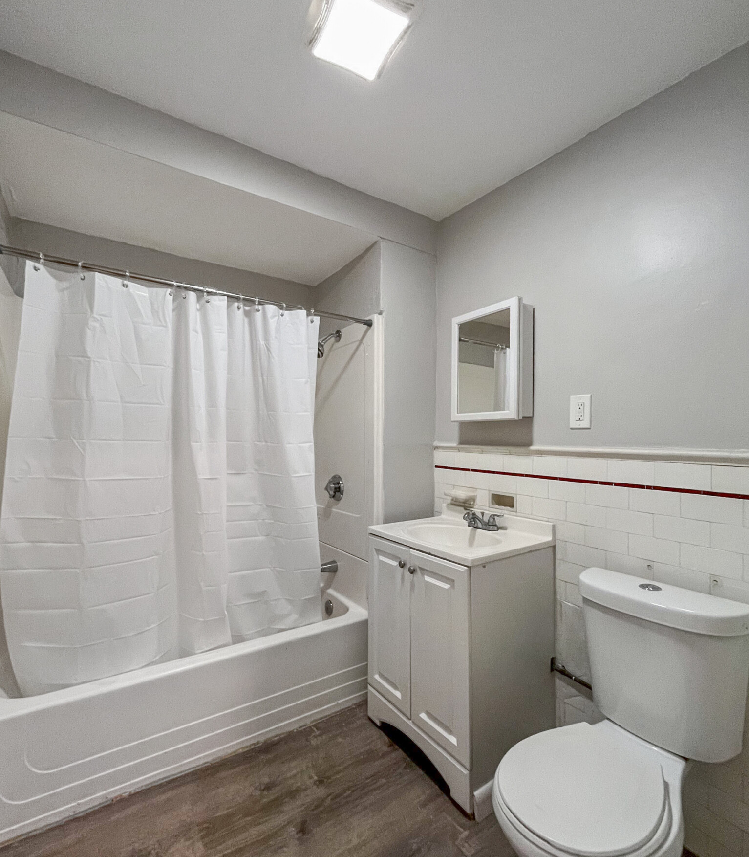 48 Clark Ave, Chelsea