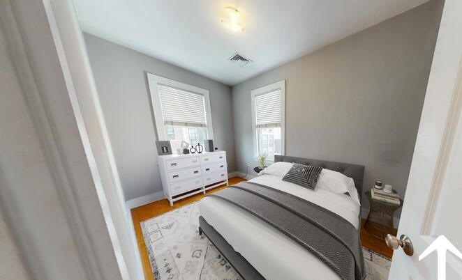 32 Ward St, South Boston