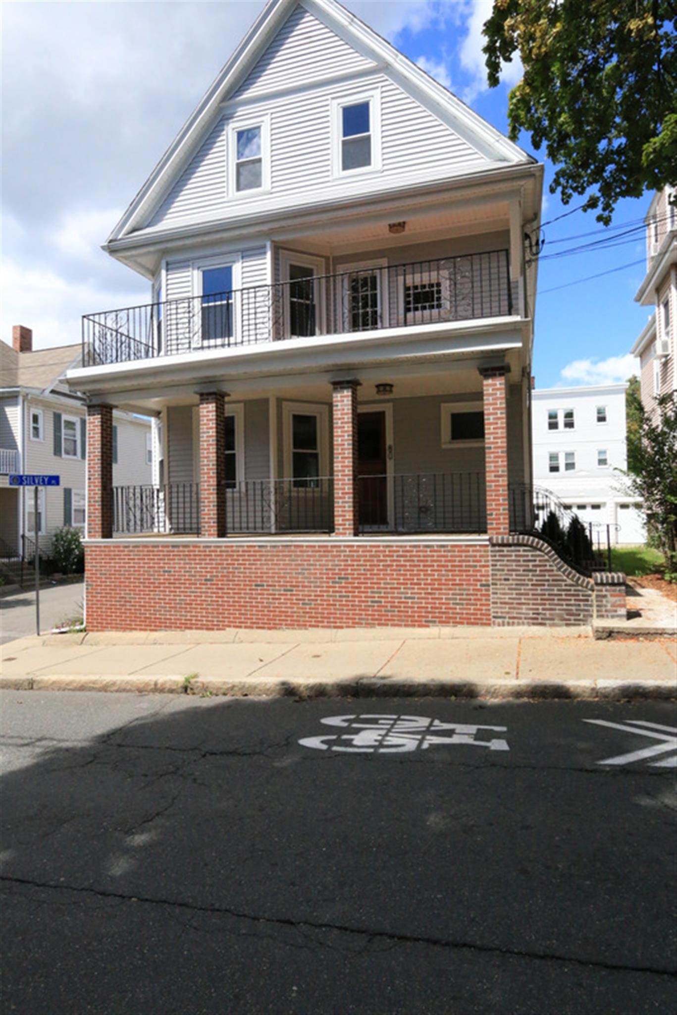 80 Lowell St, Porter Square