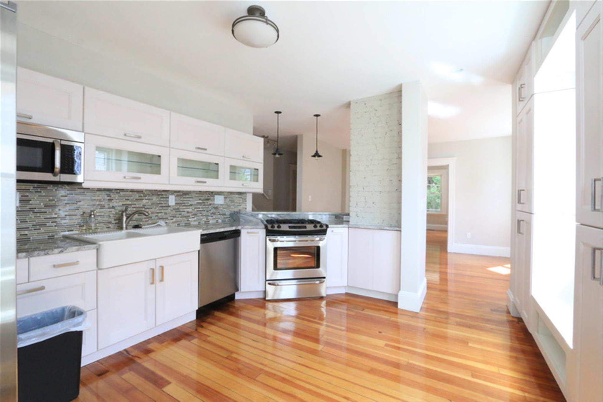 80 Lowell St, Porter Square