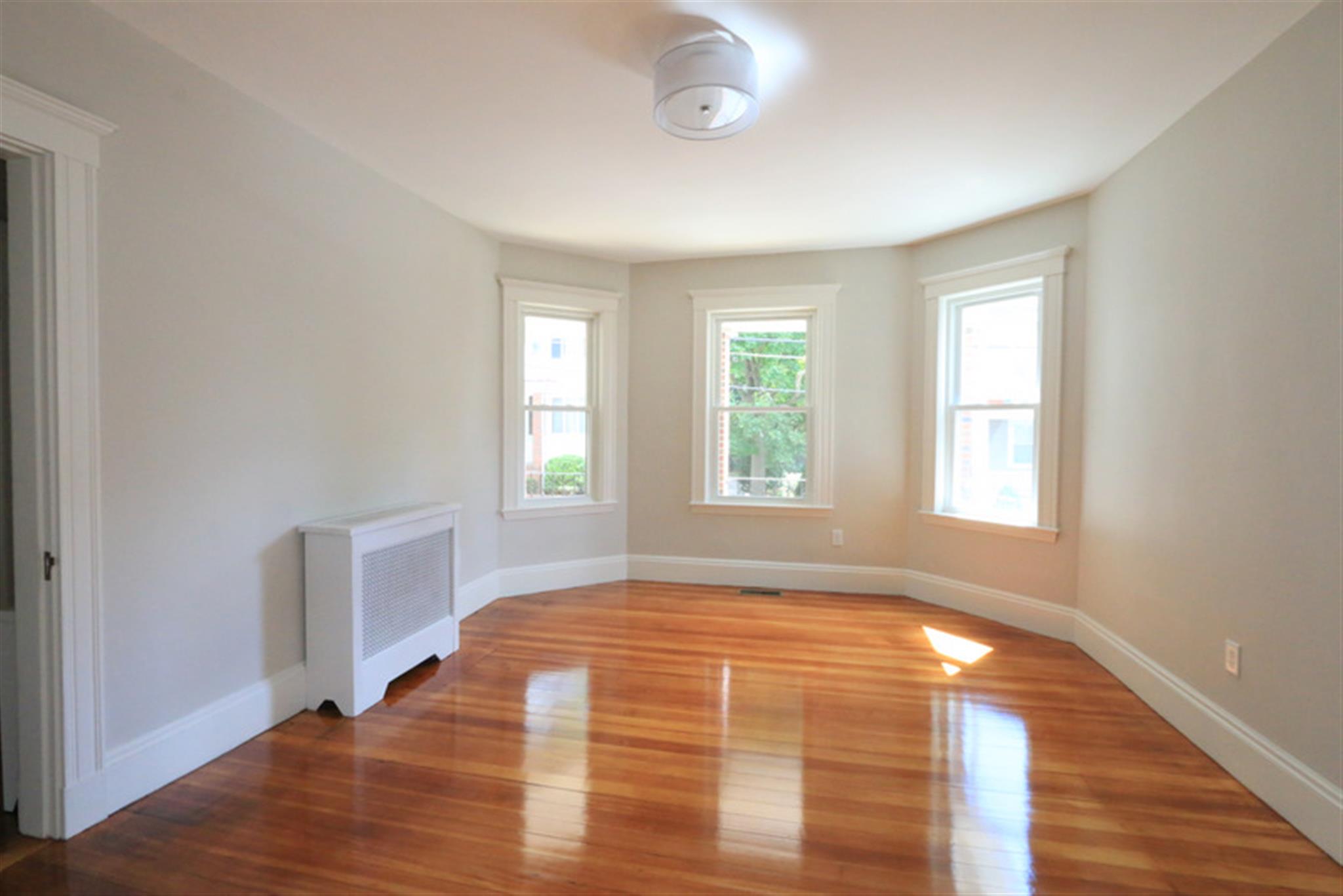 80 Lowell St, Porter Square