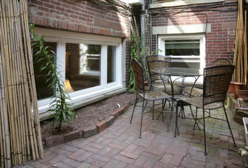 64 West Cedar St, Beacon Hill