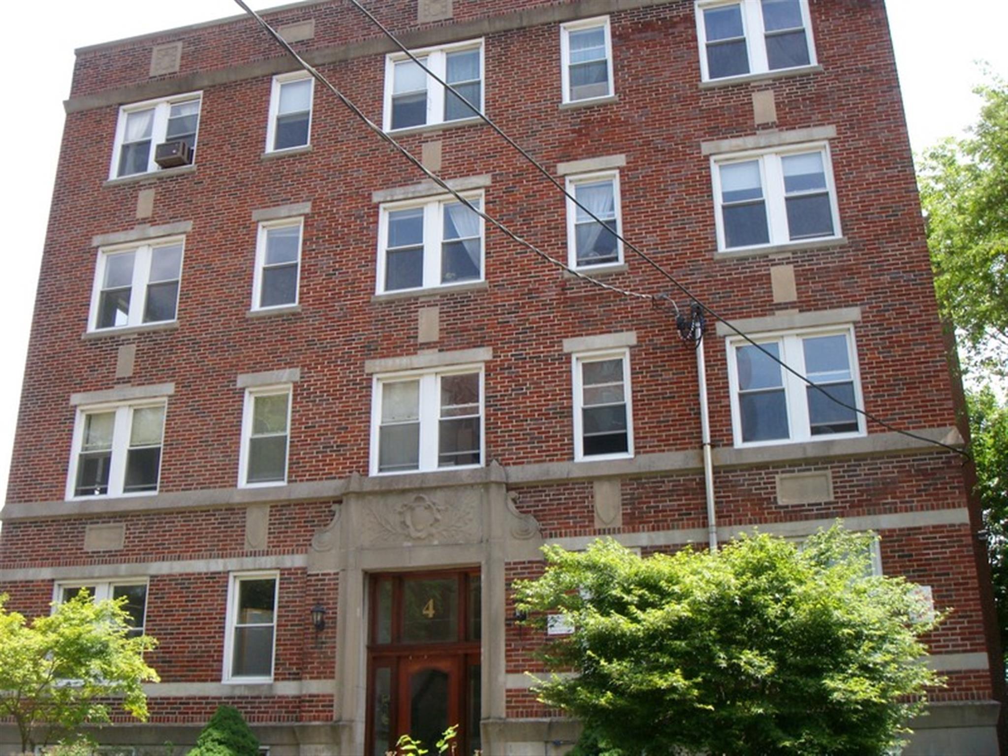 4 Cogswell Ave, Porter Square