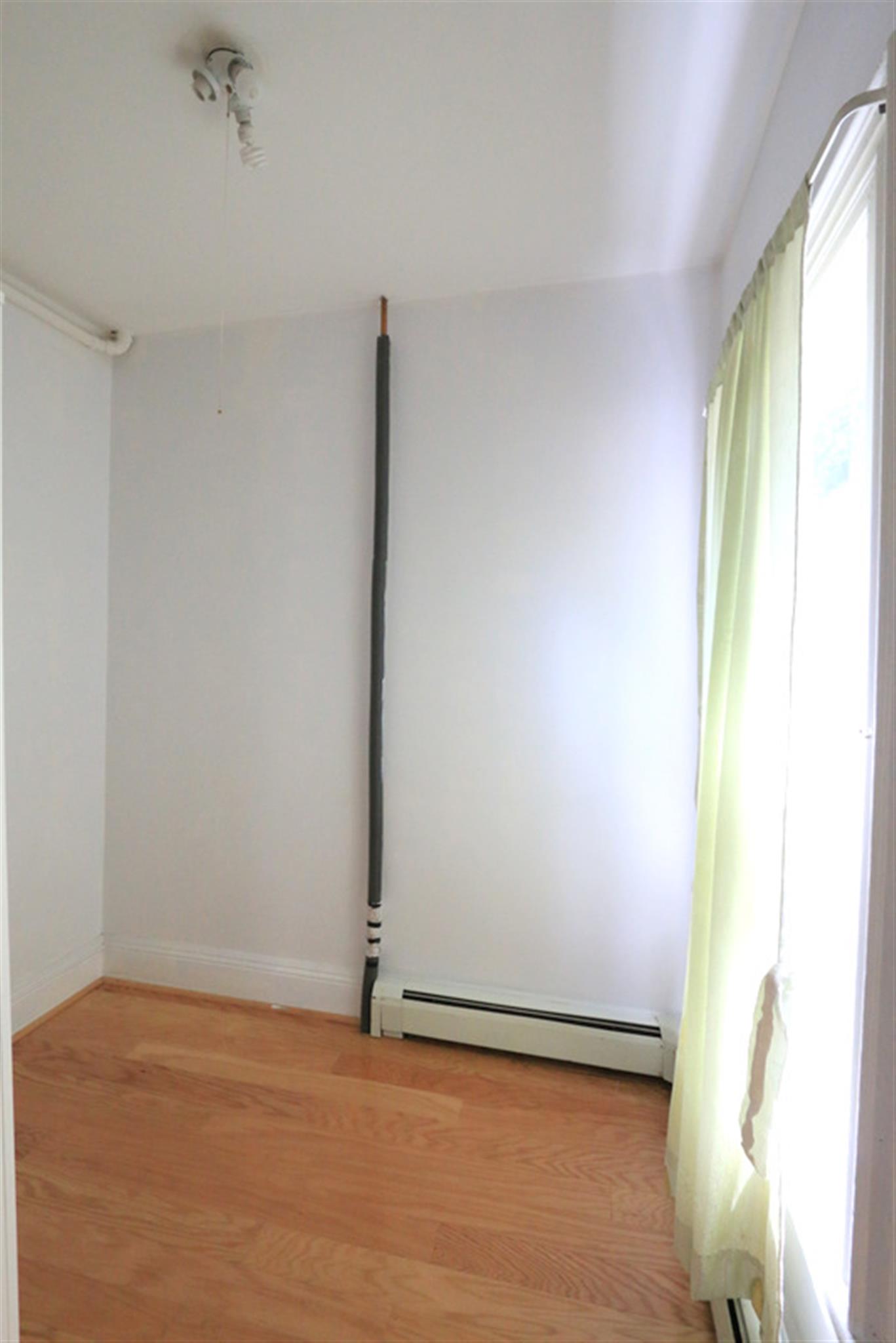 12 Evergreen Sq, Porter Square