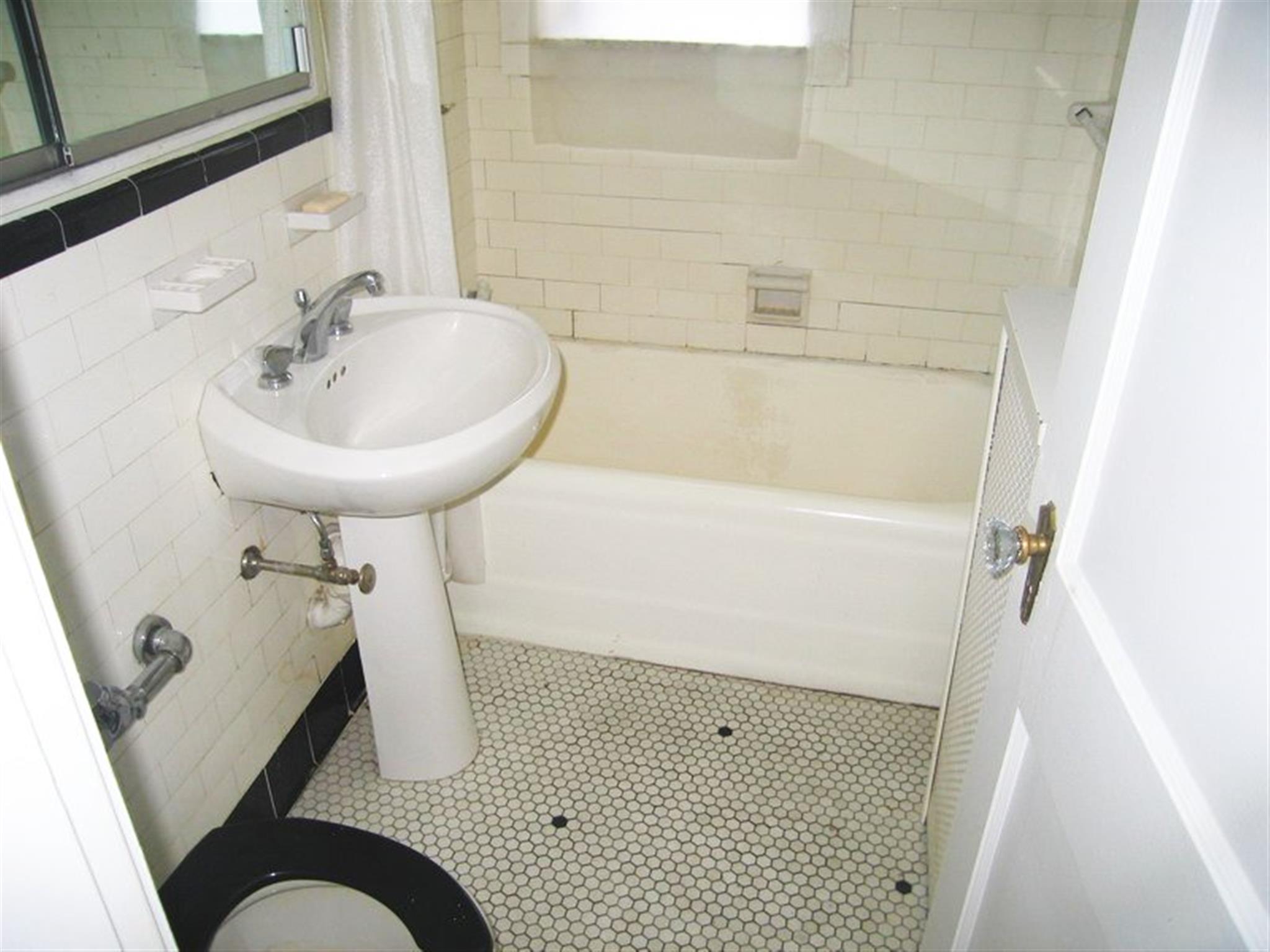 285 Harvard St, Central Square