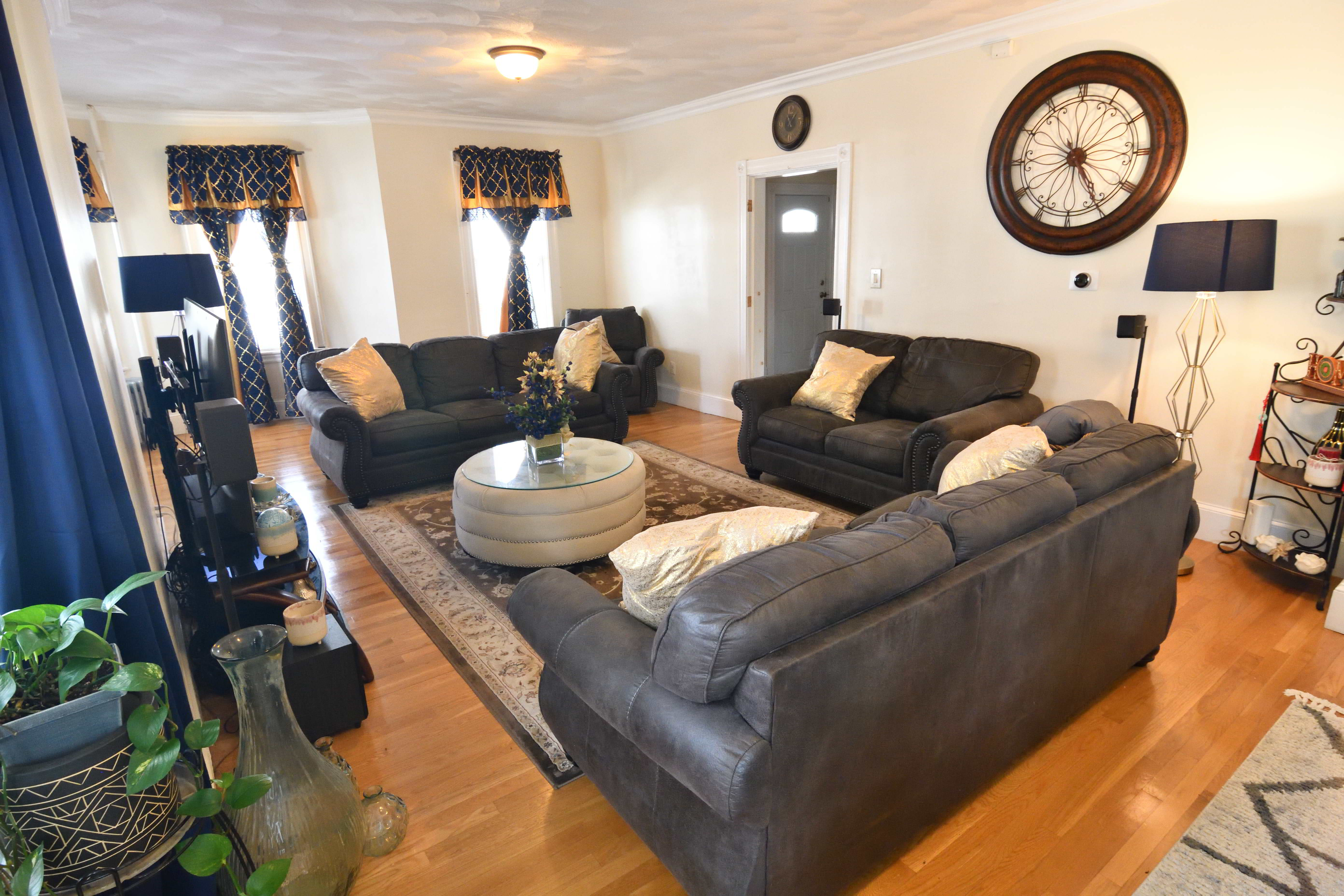 592 Park, Dorchester