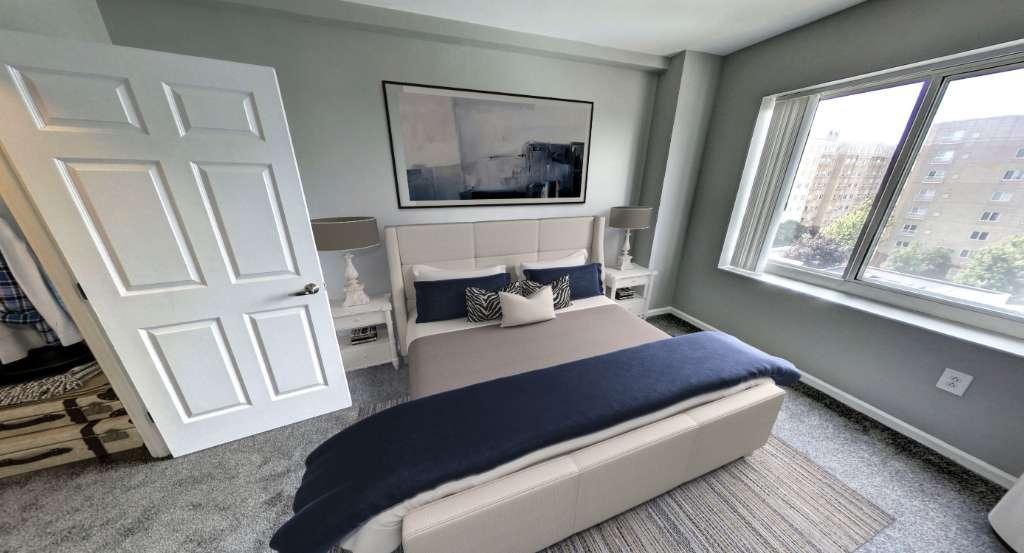 12 Highpoint Cir, Quincy Center