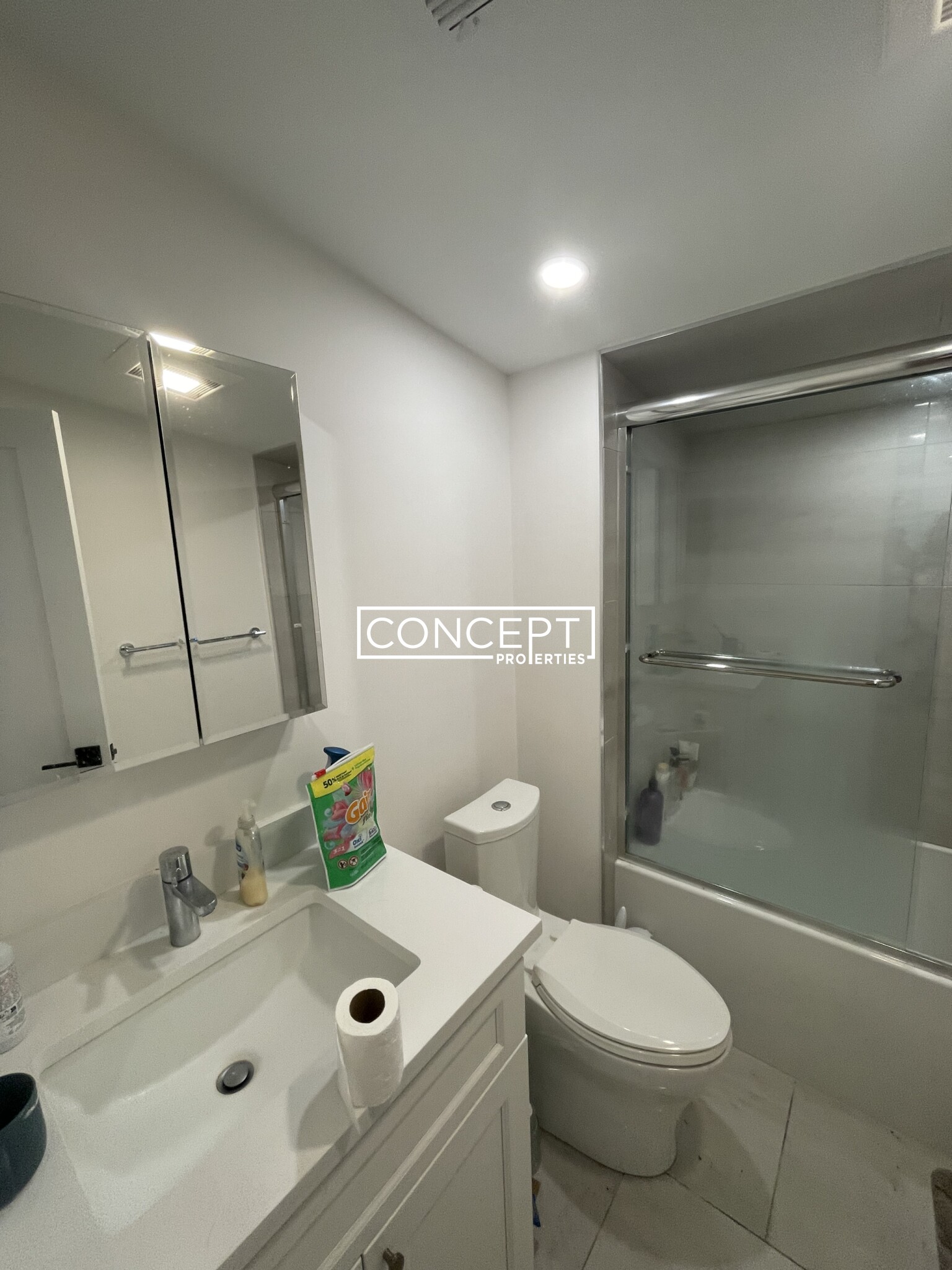 13 Greylock Rd, Allston