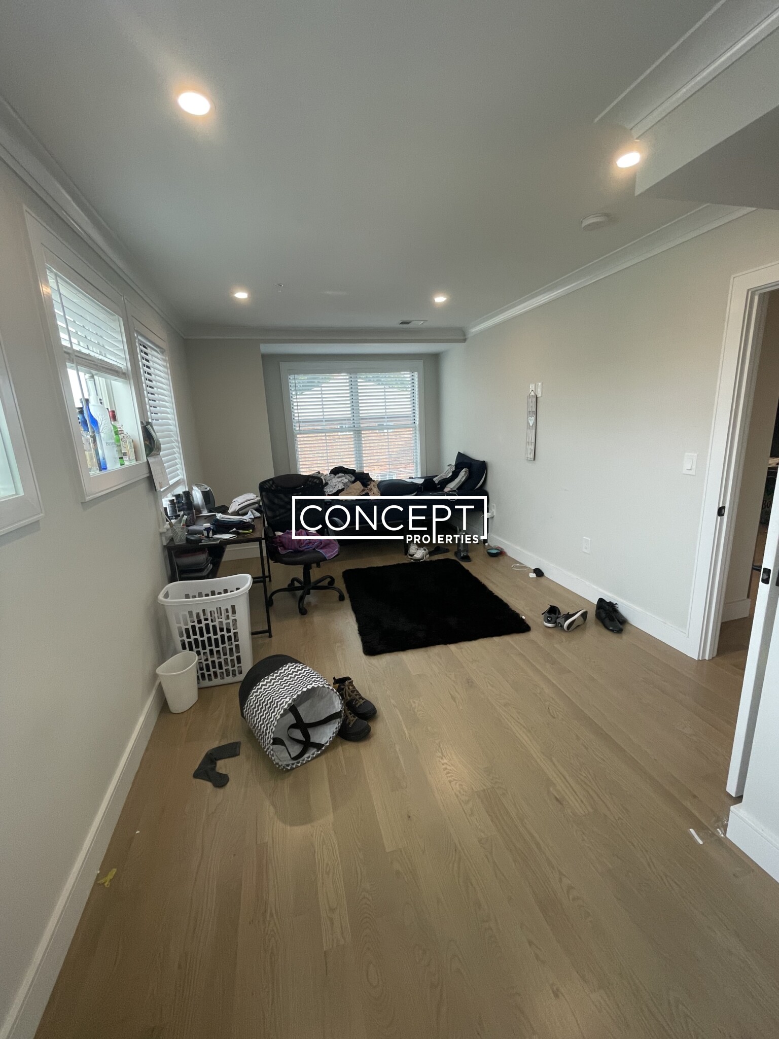 13 Greylock Rd, Allston