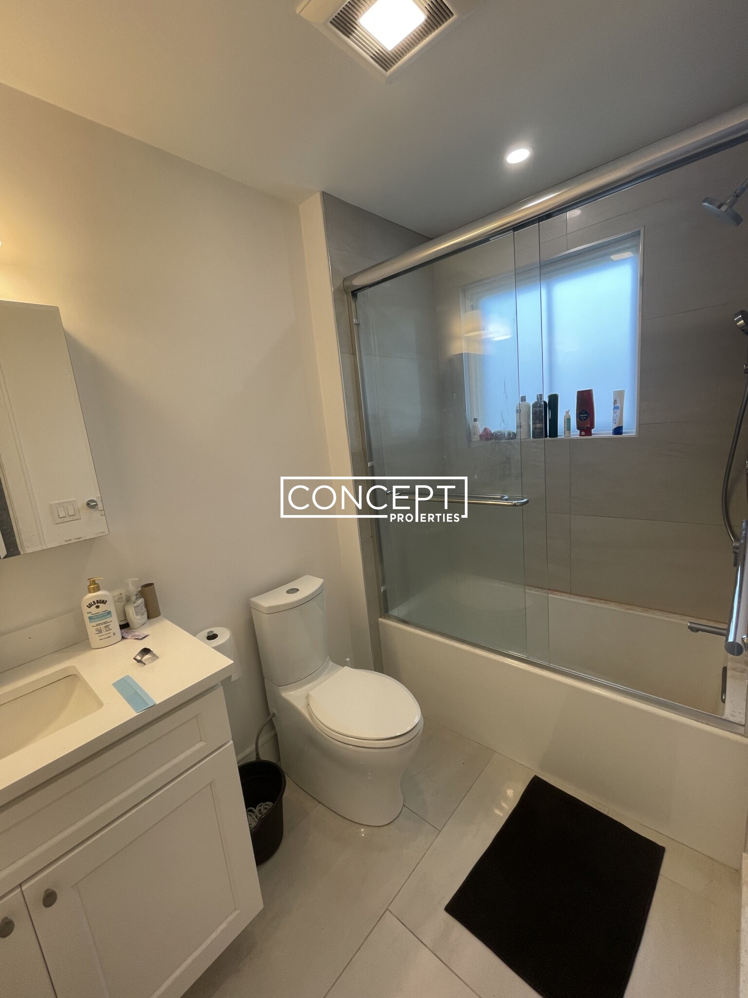 13 Greylock Rd, Allston