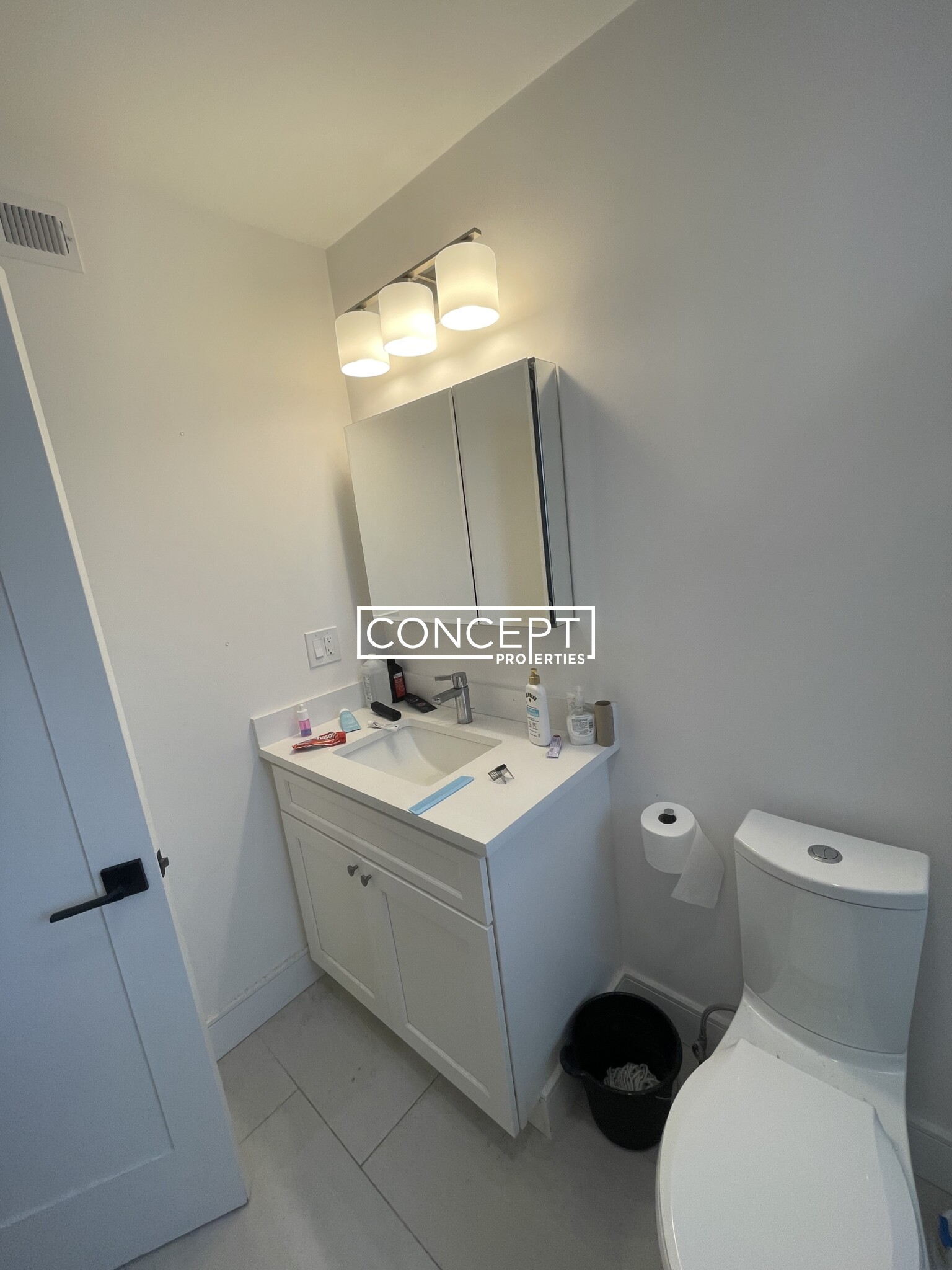 13 Greylock Rd, Allston