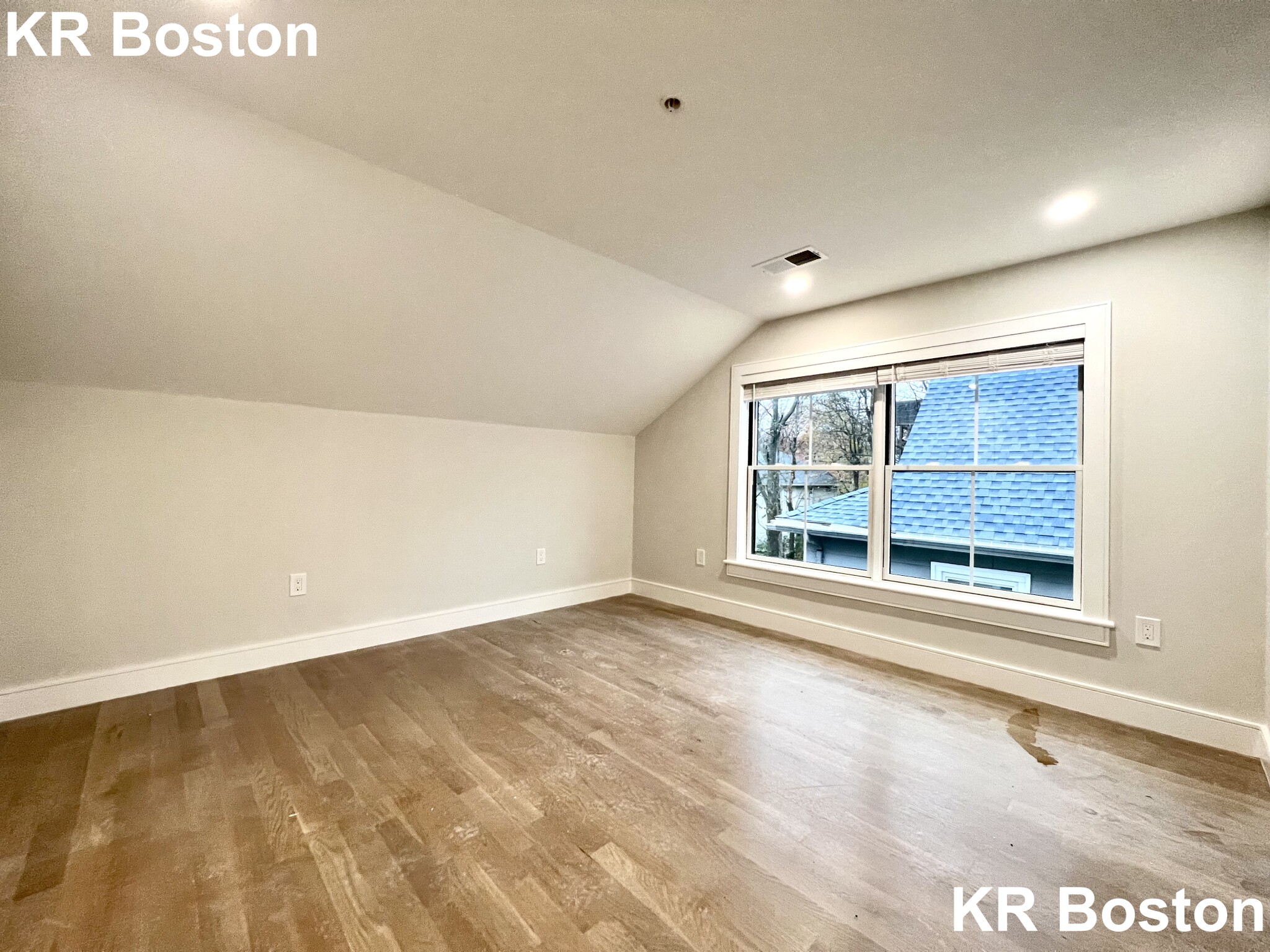 13 Greylock Rd, Allston