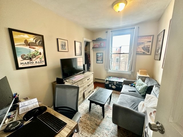 435 Hanover, North End