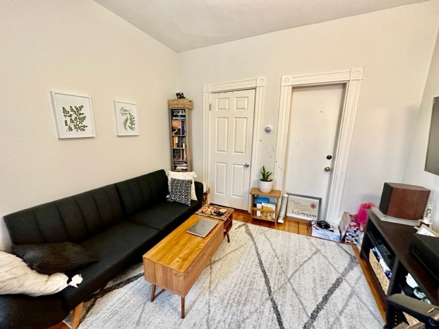 37 Tileston, North End