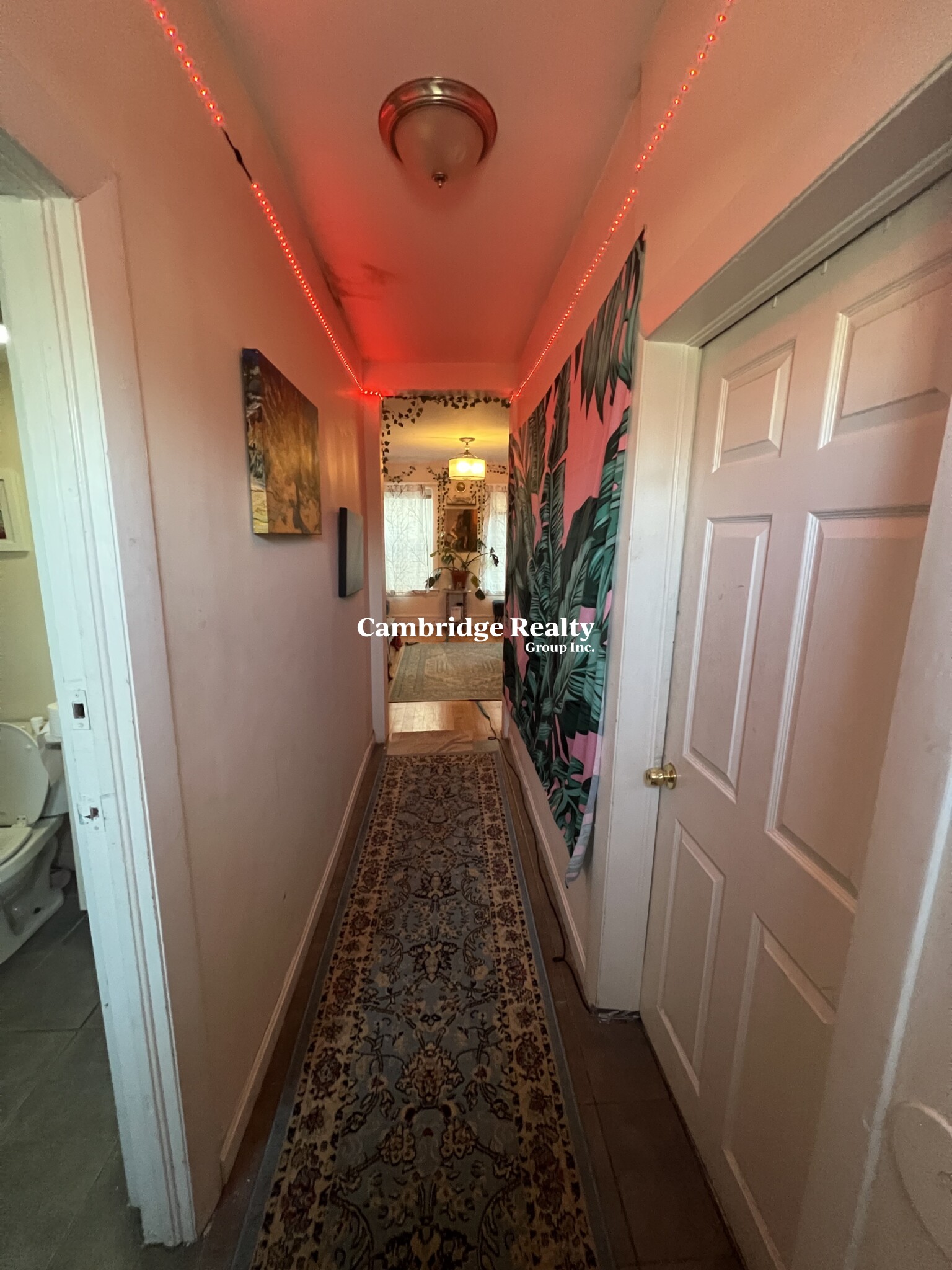 9 Medford St, South Medford