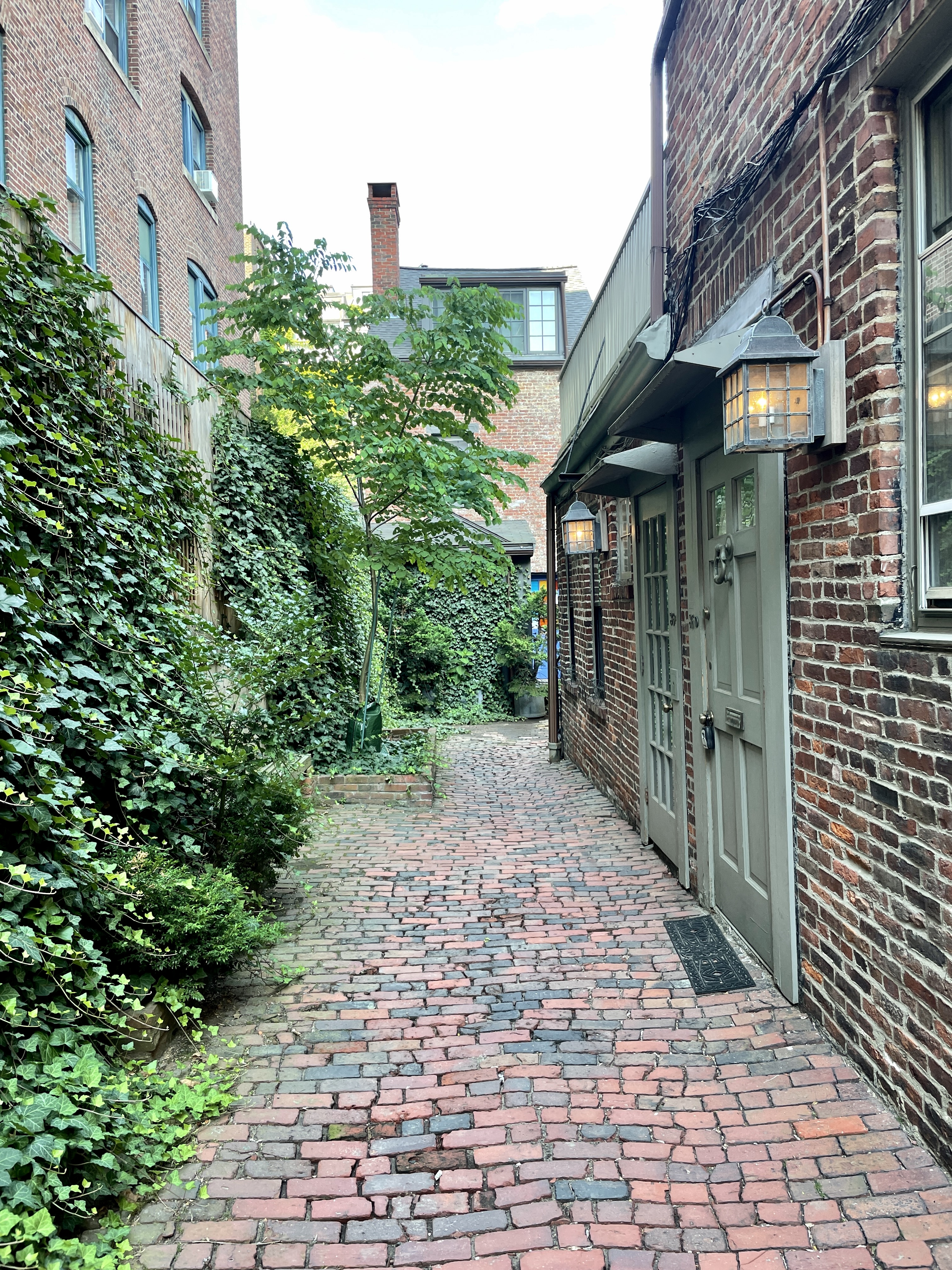 36 Joy Streeet, Beacon Hill