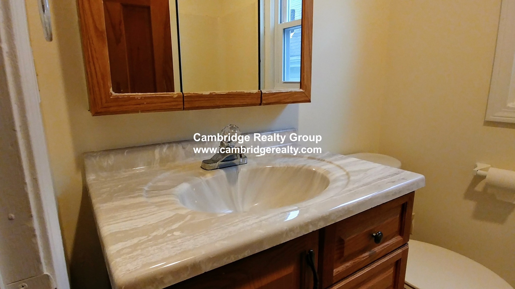 114 Yorktown St, Davis Square