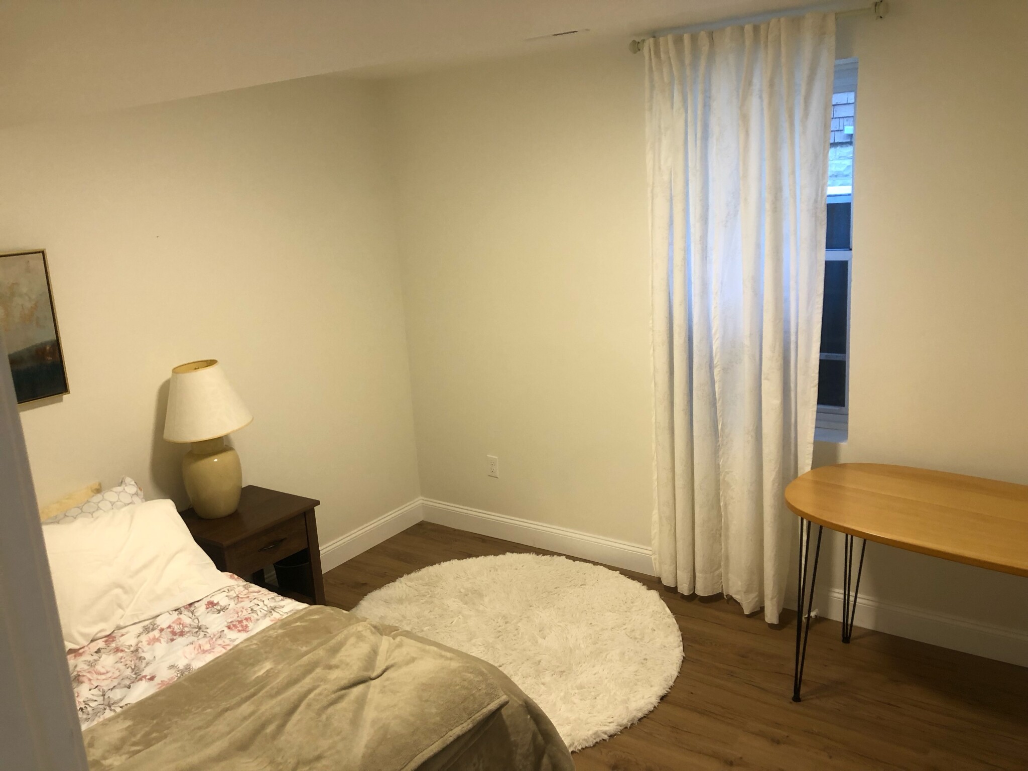 8 Goodman Rd, Central Square