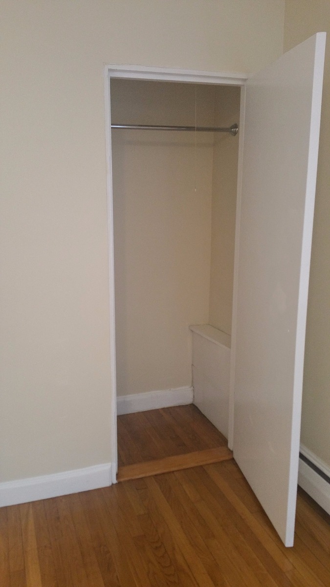 2016 Commonwealth Ave, Brighton