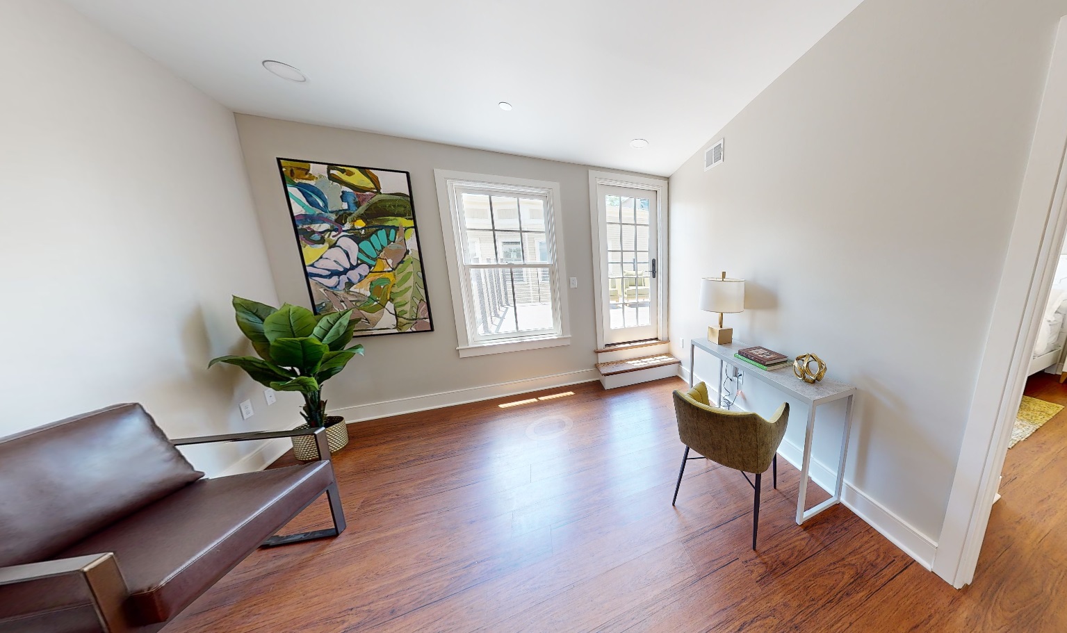 386 Harvard St, Mid-Cambridge