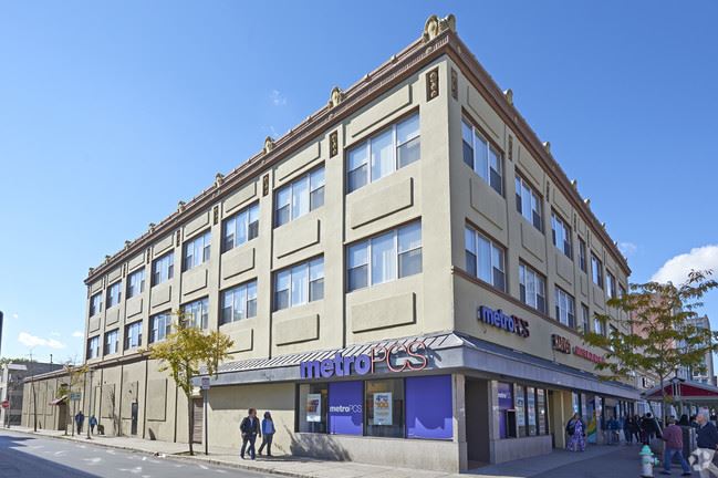 15 Pearl St, Central Square