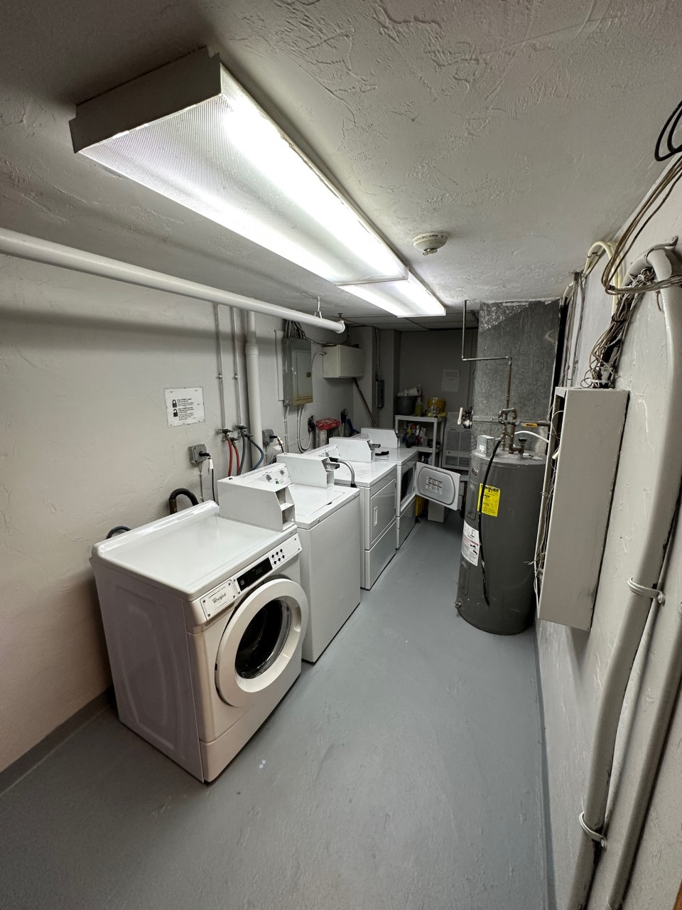 231 Harrison Ave, Chinatown