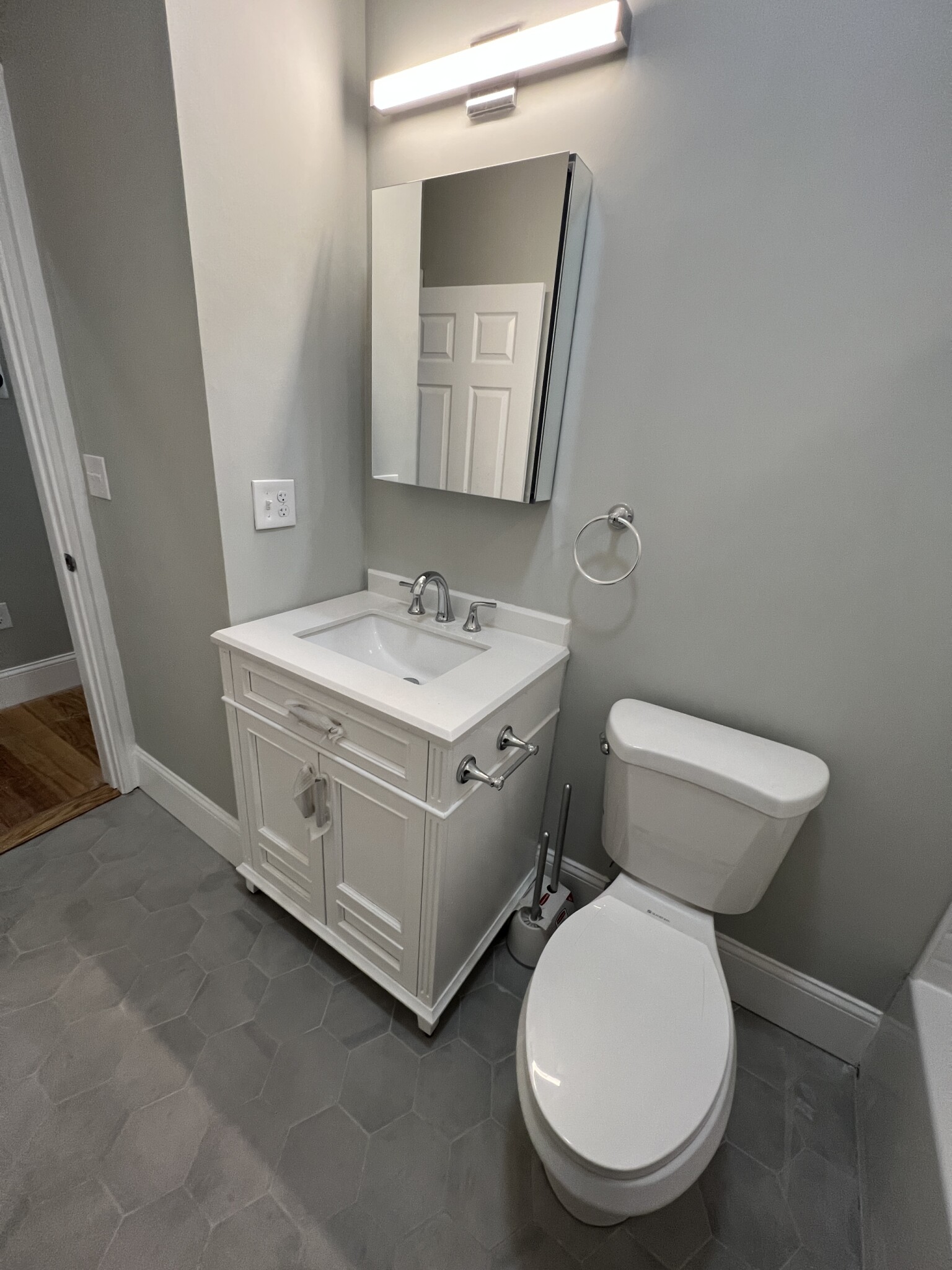 73 Pearl St, East Somerville