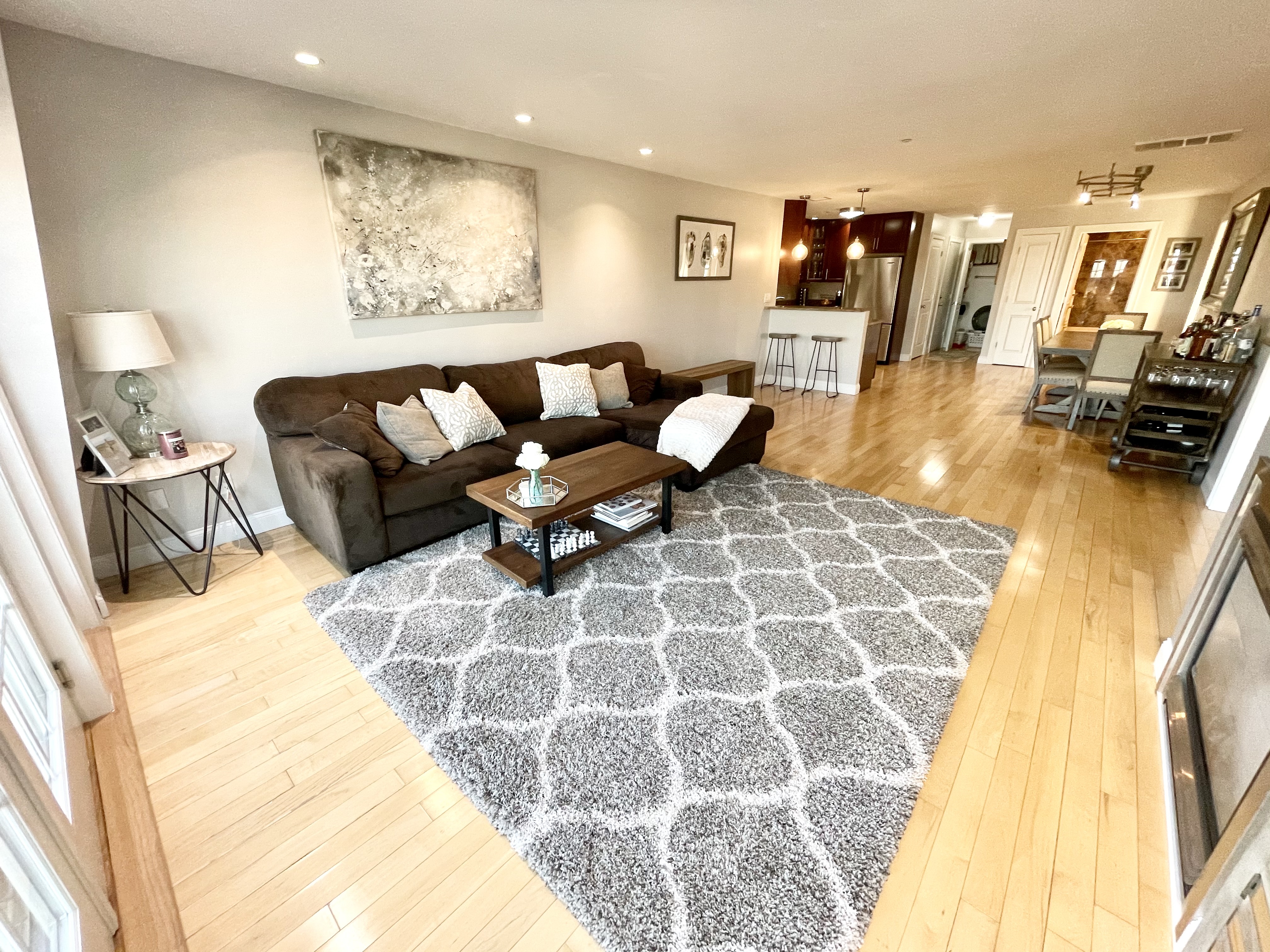 320 3rd St, South Boston